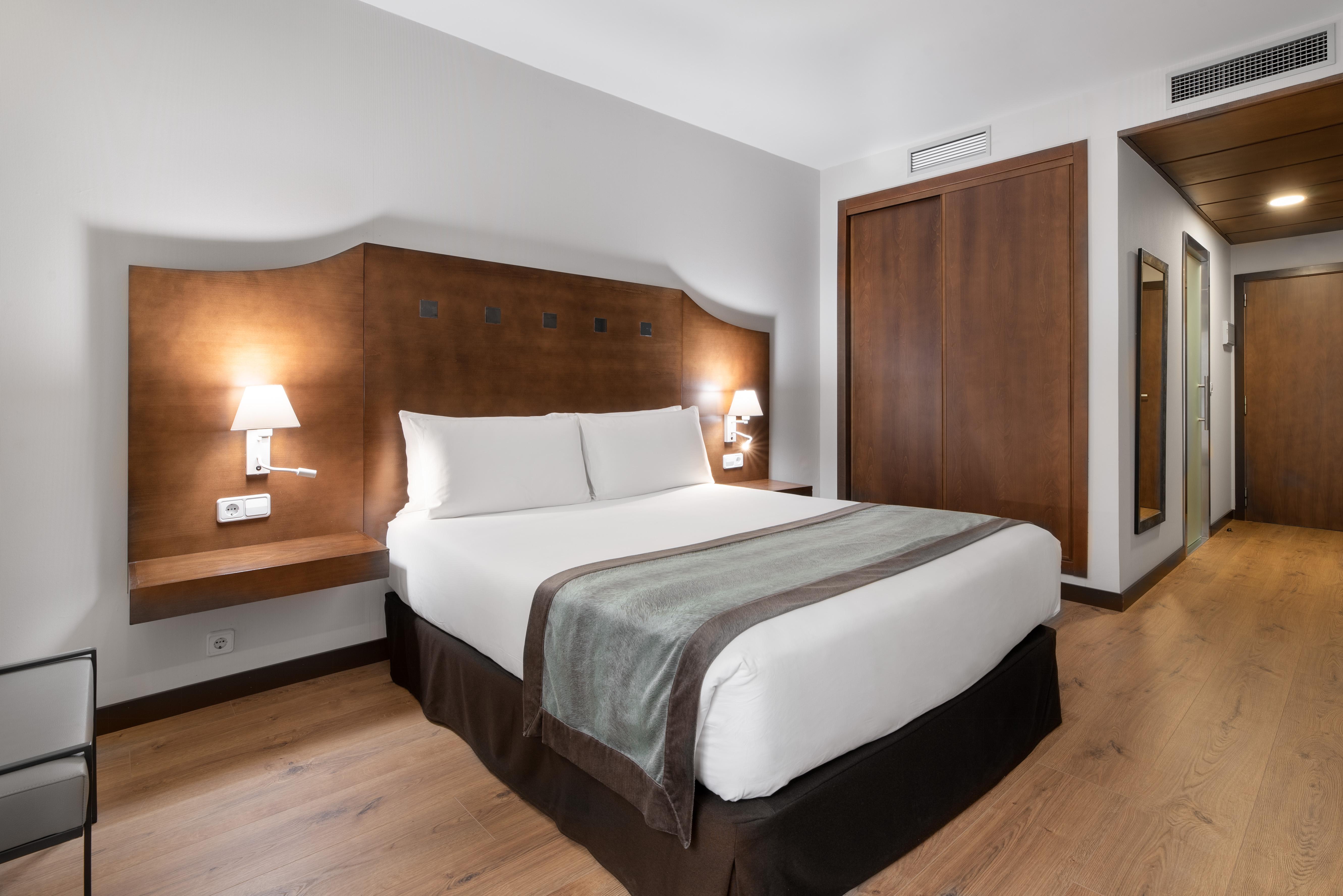 Exe Agora Caceres Otel Dış mekan fotoğraf