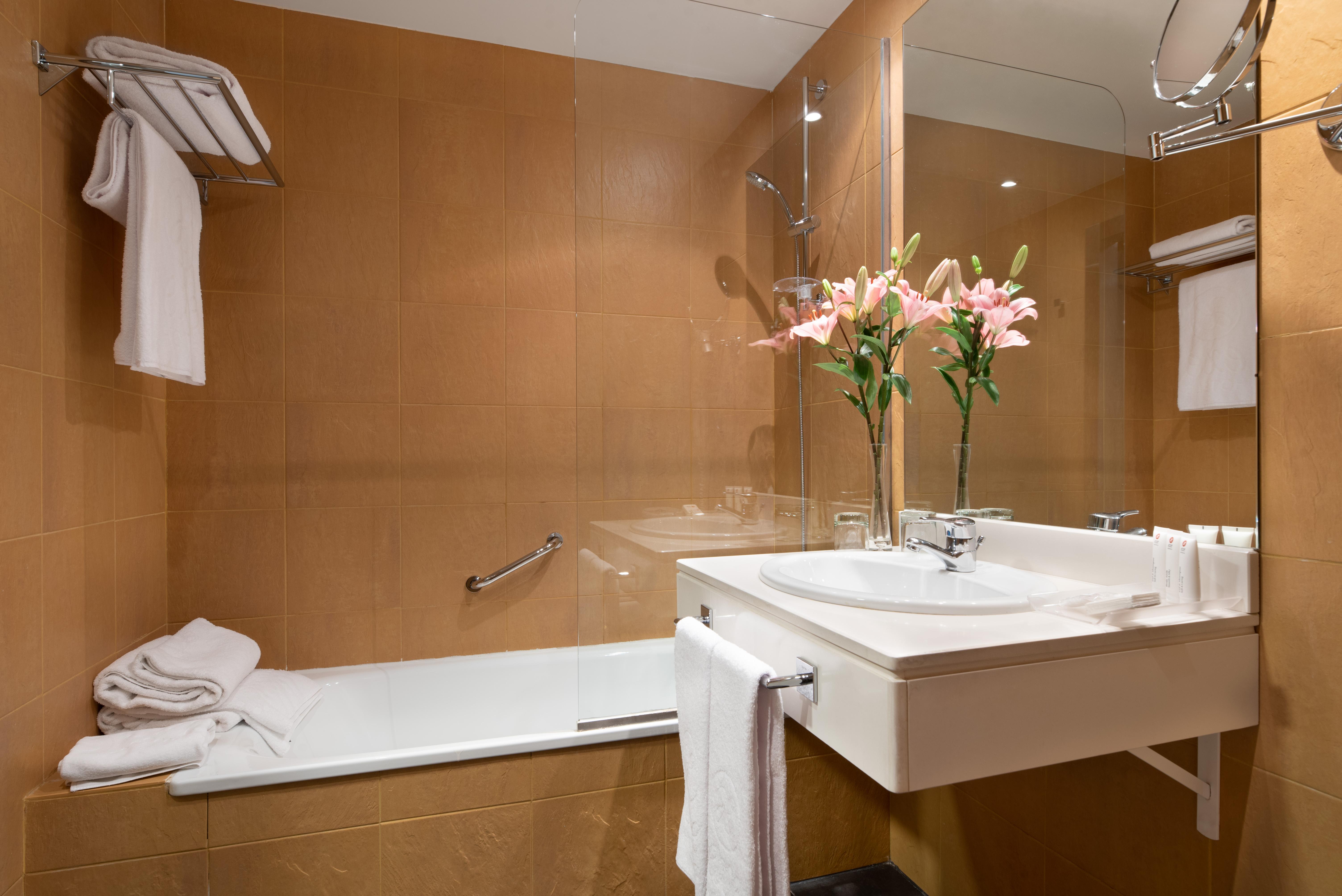 Exe Agora Caceres Otel Dış mekan fotoğraf