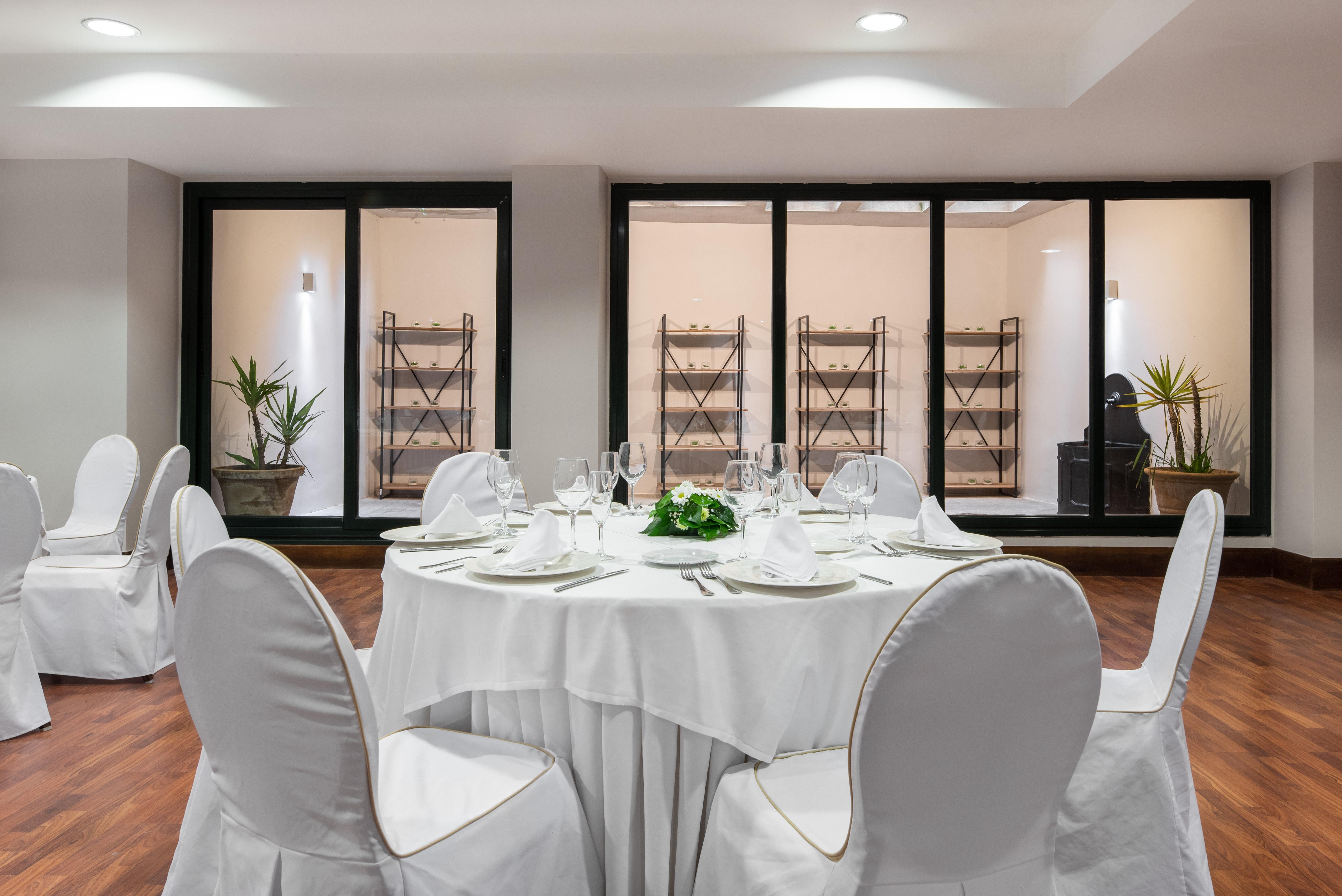 Exe Agora Caceres Otel Dış mekan fotoğraf