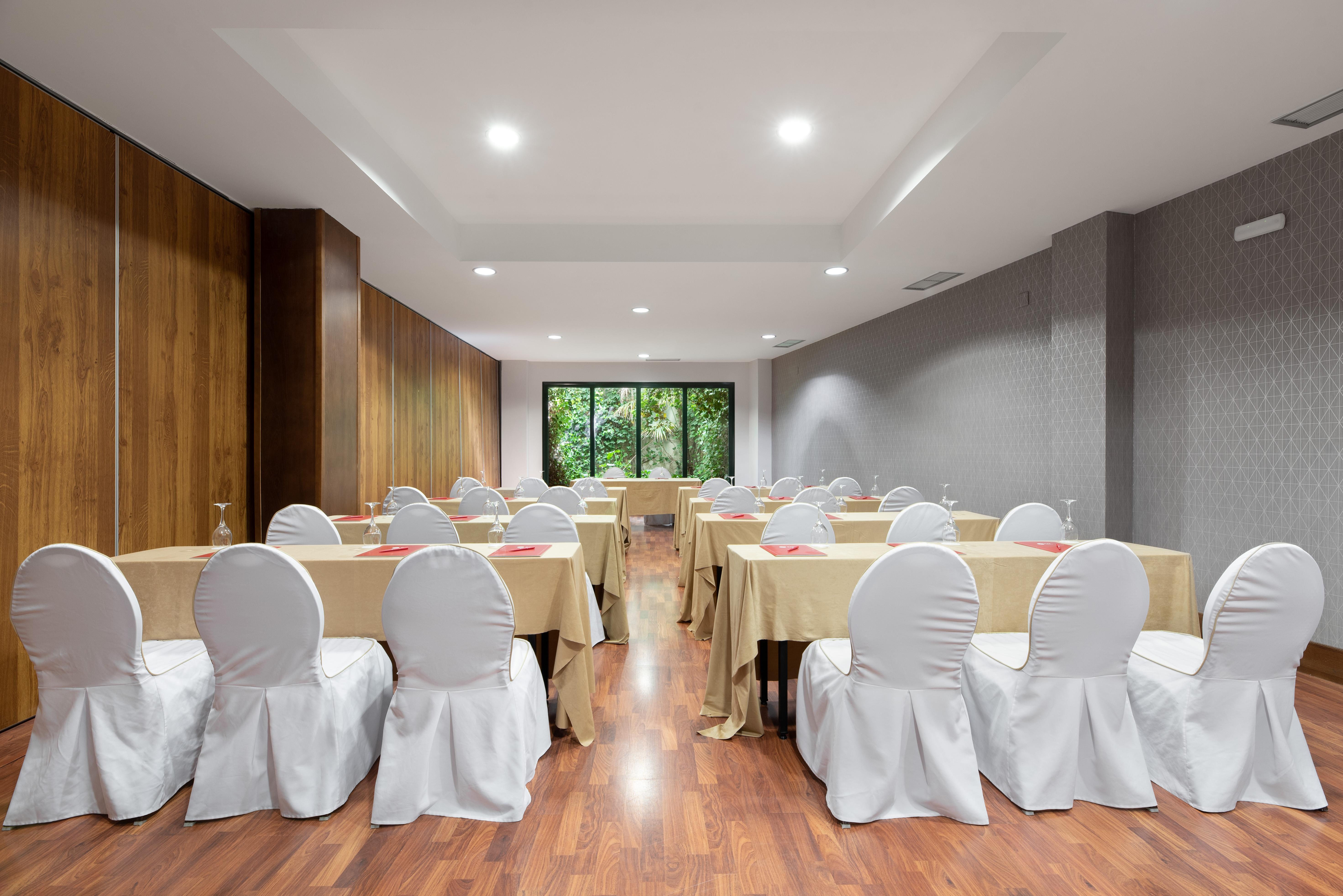Exe Agora Caceres Otel Dış mekan fotoğraf