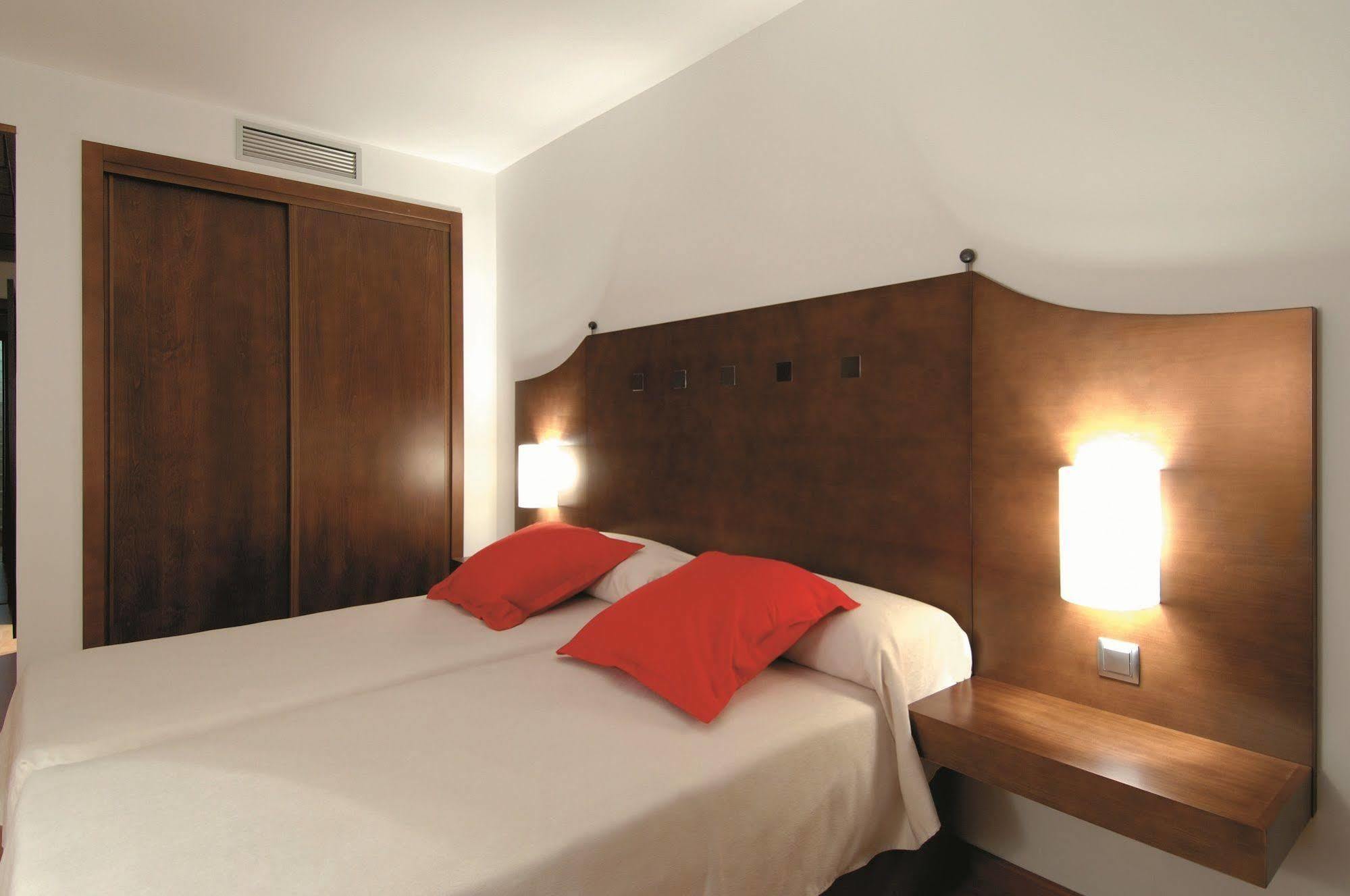 Exe Agora Caceres Otel Dış mekan fotoğraf