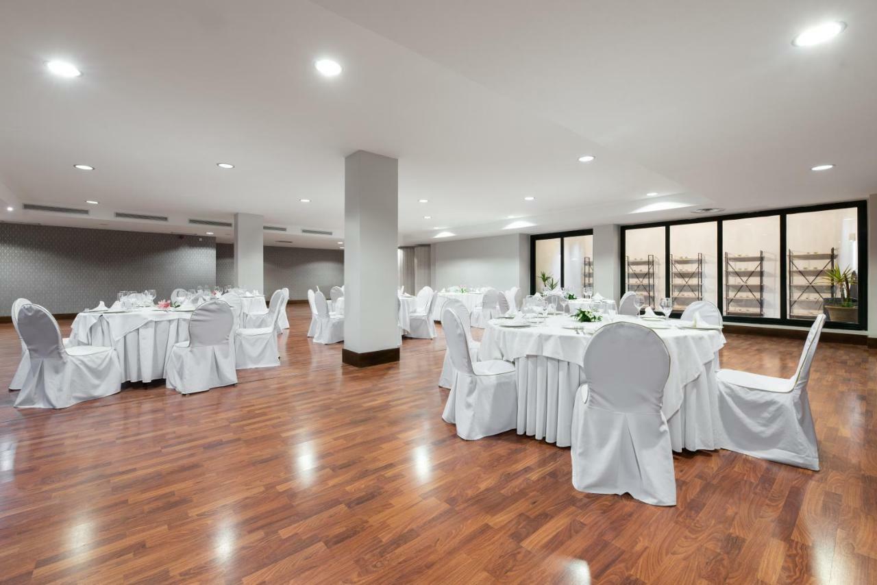 Exe Agora Caceres Otel Dış mekan fotoğraf