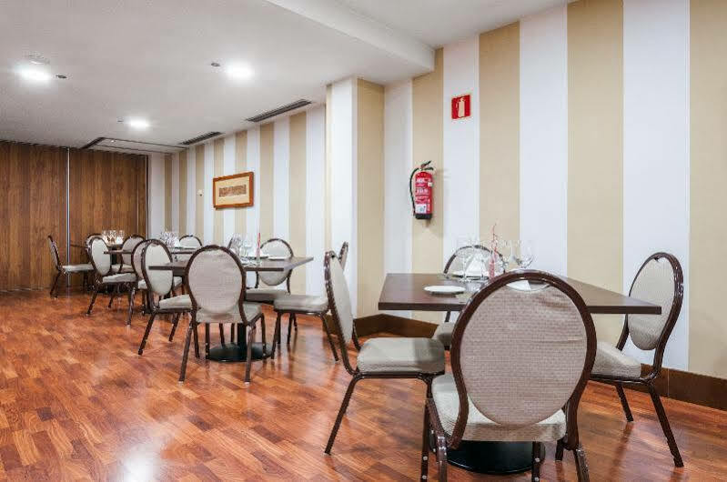 Exe Agora Caceres Otel Dış mekan fotoğraf