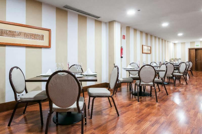 Exe Agora Caceres Otel Dış mekan fotoğraf